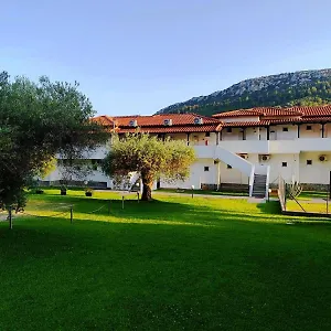 https://lalia-studios.hotelschalkidiki.net